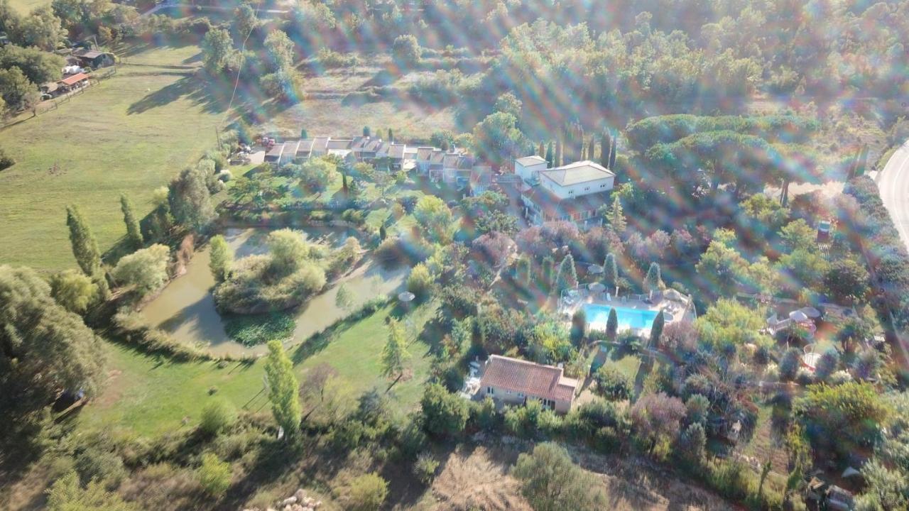 Готель Domaine De La Begude Фаєнс Екстер'єр фото